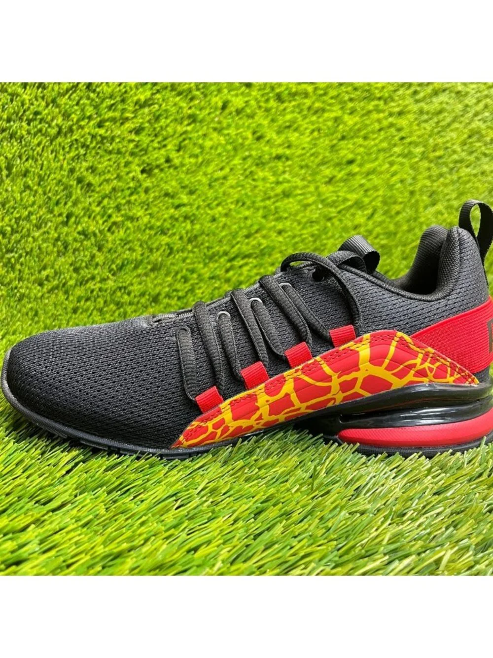 Puma Giraffe Print Foam Insole Boys Size 4.5Y Black Red Running Shoes Sneakers